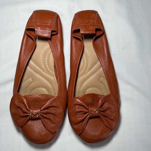 Milano Ballet Flats Shoes Womens Size US 8.5-9 EU40 Brown Leather Casual Comfort - Picture 1 of 7